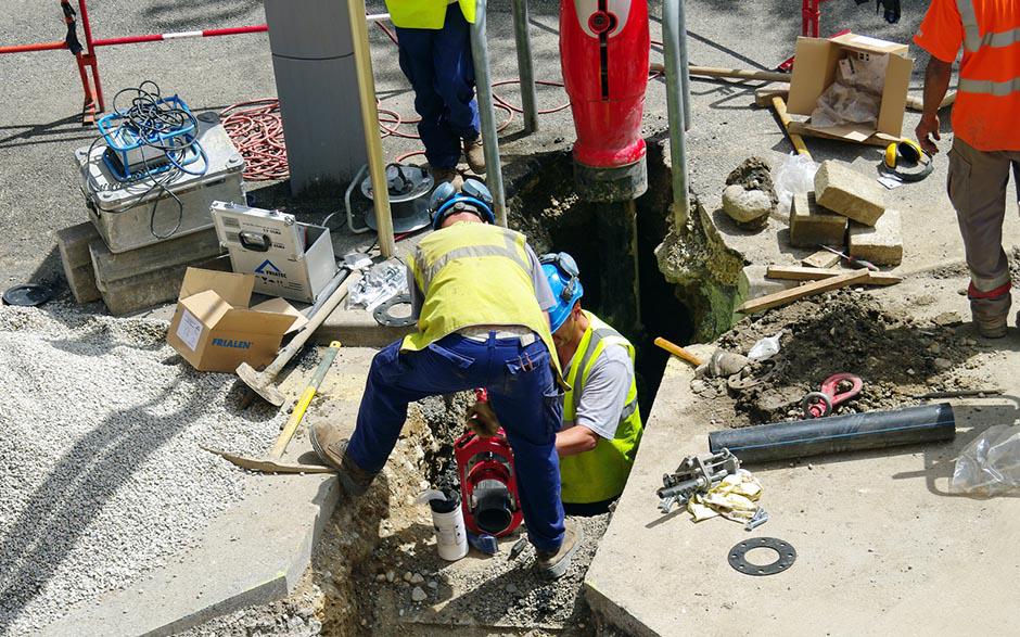 plombier déboucheur canalisation Magny-les-Hameaux